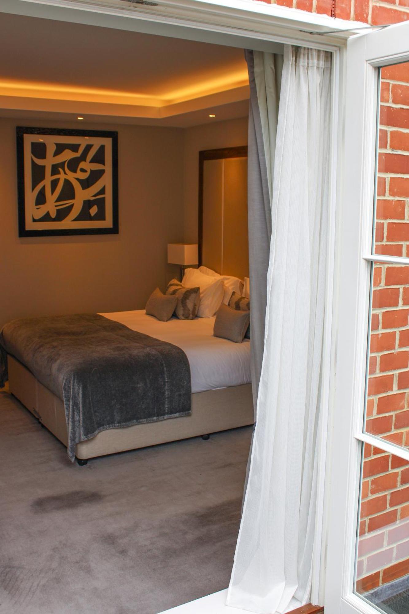 One Warwick Park Hotel Royal Tunbridge Wells Exterior foto